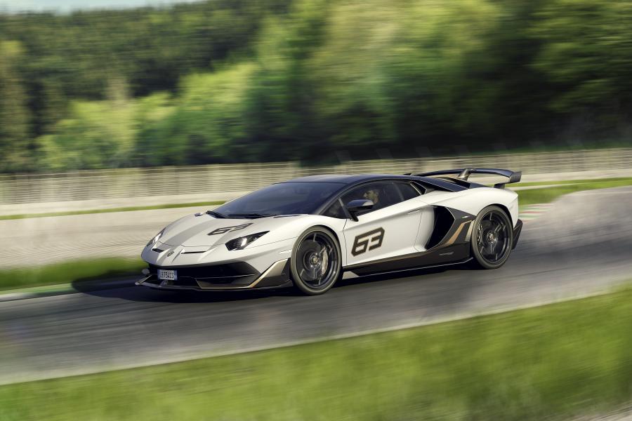  Lamborghini Aventador SVJ 63 2018 года  (фото 2 из 14)